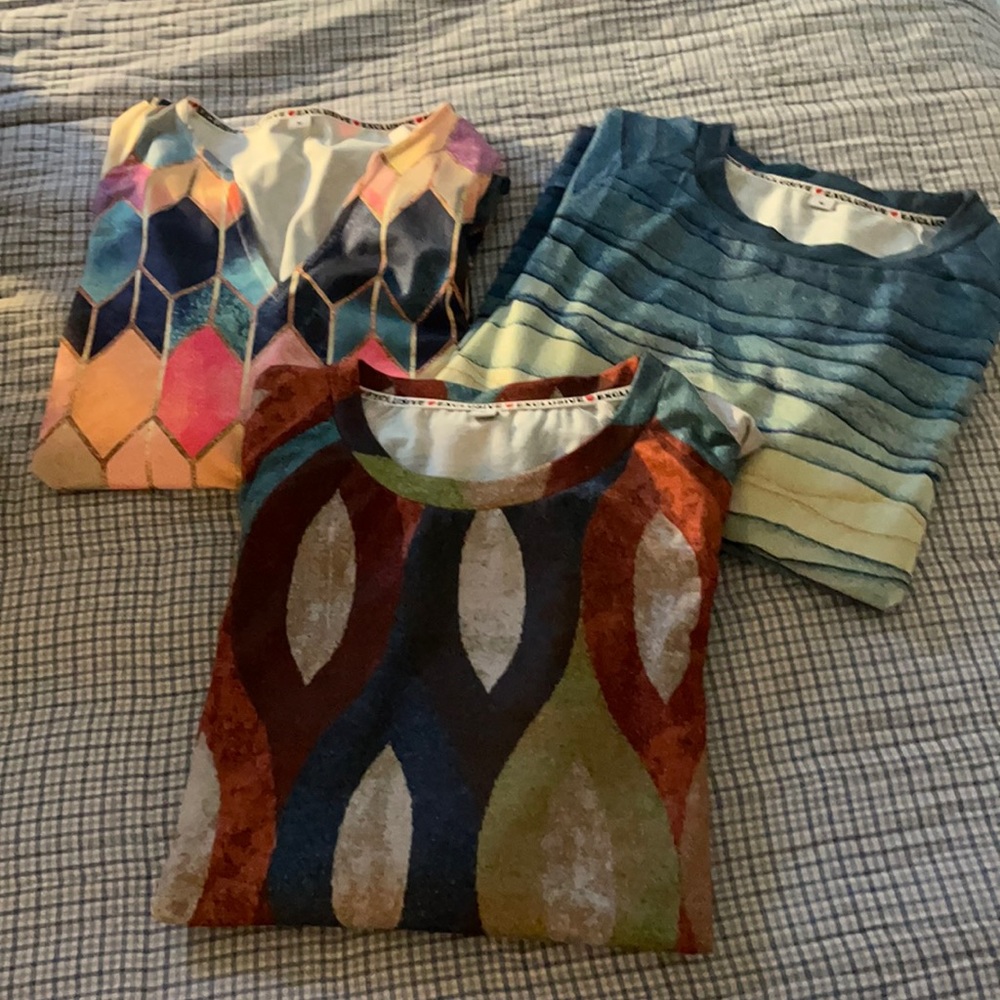 Exclusive 3 long sleeved shirts NEVER WORN